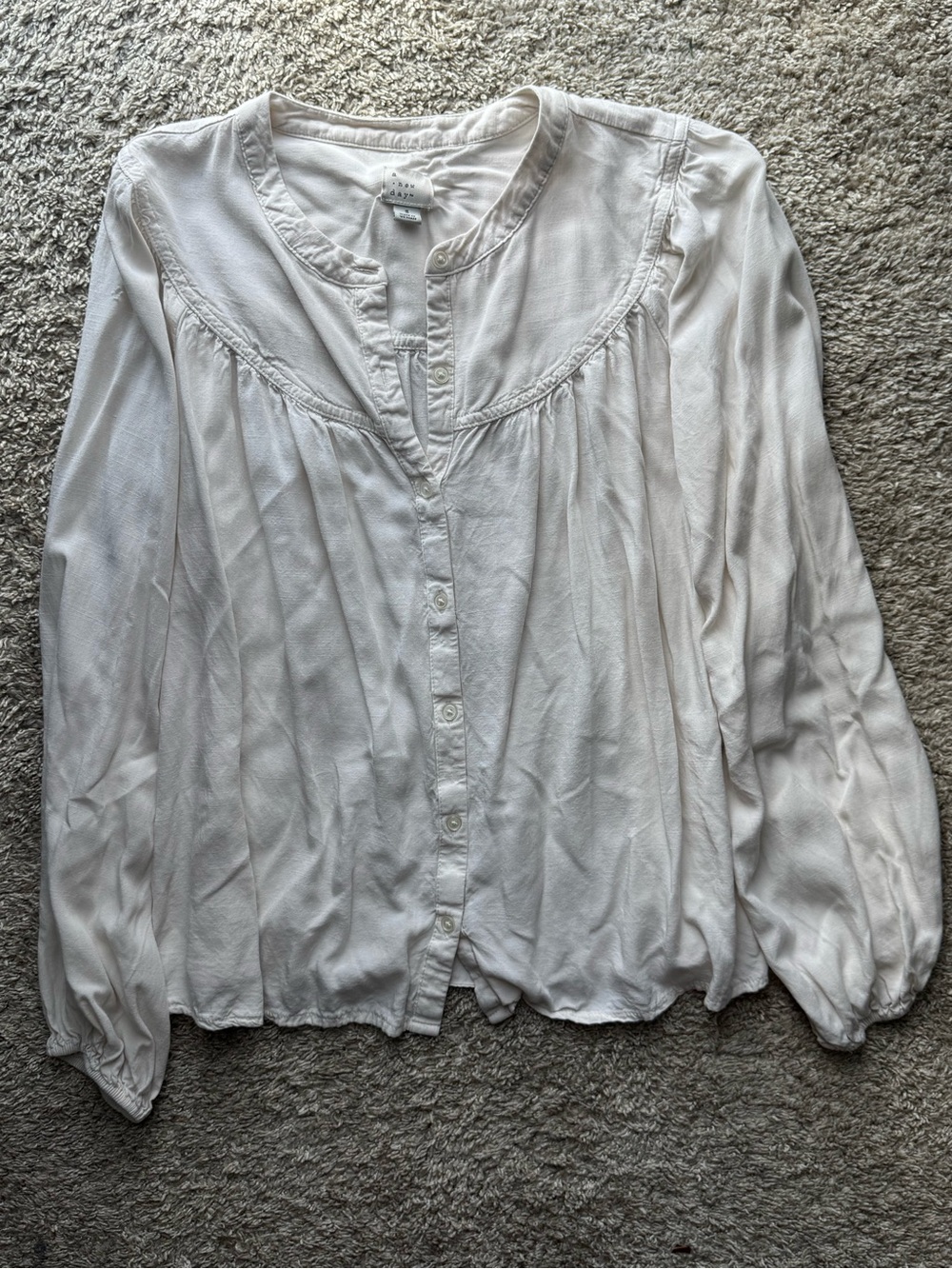 A New Day Cream Button Front Blouse Small